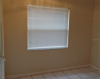 2125 River Park Boulevard - Photo Thumbnail 7