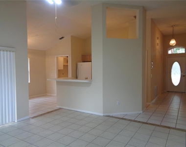 2125 River Park Boulevard - Photo Thumbnail 6