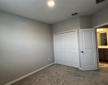 15769 Tollington Alley - Photo Thumbnail 20