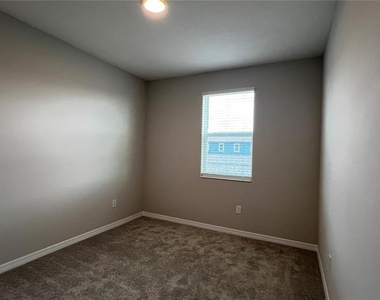 15769 Tollington Alley - Photo Thumbnail 17