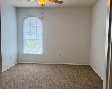 122 Vista Verdi Circle - Photo Thumbnail 9