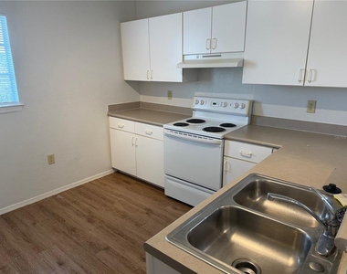 122 Vista Verdi Circle - Photo Thumbnail 6