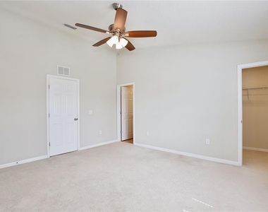 3924 Plainview Drive - Photo Thumbnail 16