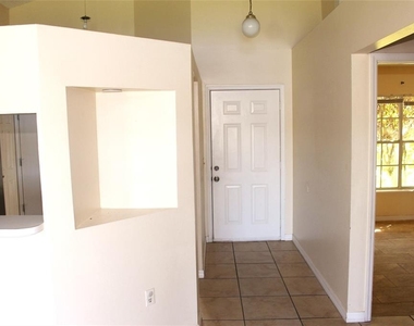 3036 Dellcrest Place - Photo Thumbnail 2