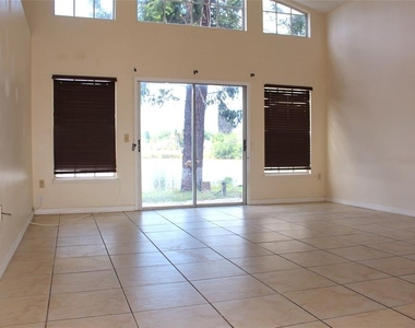3036 Dellcrest Place - Photo Thumbnail 3