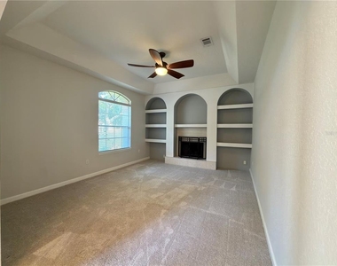 10341 Cypress Isle Court - Photo Thumbnail 7