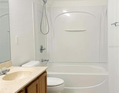 654 Kettering Road - Photo Thumbnail 12