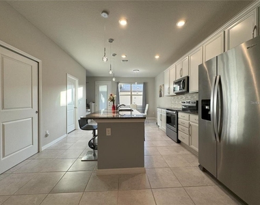 5032 Walker Street - Photo Thumbnail 7