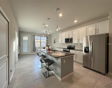 5032 Walker Street - Photo Thumbnail 6