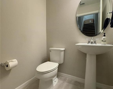 5032 Walker Street - Photo Thumbnail 13