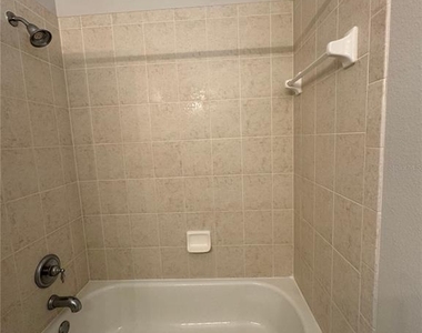 10360 Sandy Marsh Lane - Photo Thumbnail 11