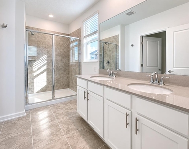 1432 Viscaya Cove Boulevard - Photo Thumbnail 16