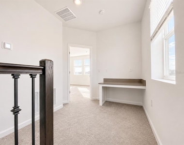 1432 Viscaya Cove Boulevard - Photo Thumbnail 12