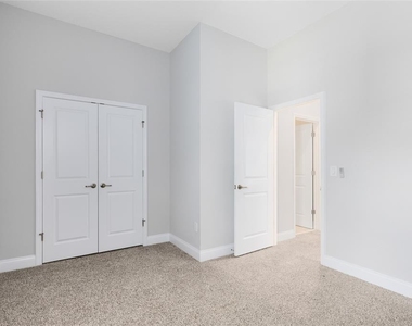 8673 Tavistock Lakes Boulevard - Photo Thumbnail 15