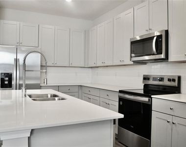 16430 Tangerine Mesa Drive - Photo Thumbnail 11