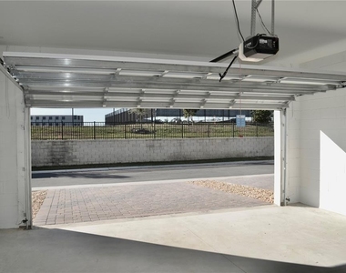 16430 Tangerine Mesa Drive - Photo Thumbnail 13