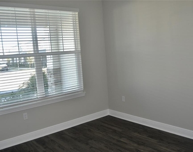 16430 Tangerine Mesa Drive - Photo Thumbnail 4
