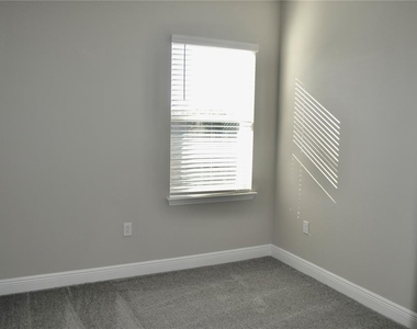 16430 Tangerine Mesa Drive - Photo Thumbnail 19