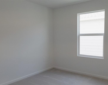 6433 Domizio Drive - Photo Thumbnail 21