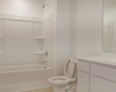 6433 Domizio Drive - Photo Thumbnail 18