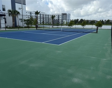 5579 Millenia Park Boulevard - Photo Thumbnail 23