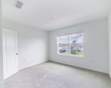 9095 Beach Tea Way - Photo Thumbnail 19