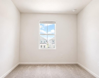 6069 Zen Way - Photo Thumbnail 27