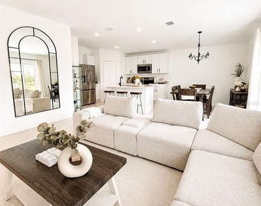 1322 Inkberry Circle - Photo Thumbnail 11