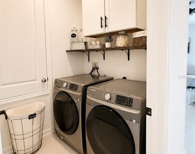 1322 Inkberry Circle - Photo Thumbnail 6