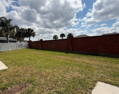 15812 Starlite Street - Photo Thumbnail 33