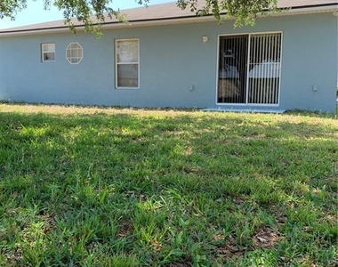 5539 Sycamore Canyon Drive - Photo Thumbnail 37