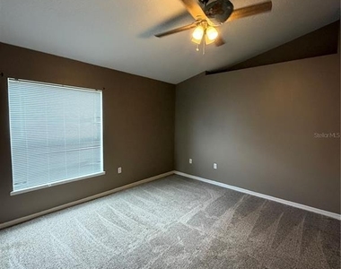 5539 Sycamore Canyon Drive - Photo Thumbnail 11