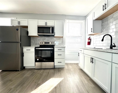 171 W Ridge Street - Photo Thumbnail 1