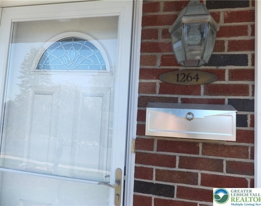 1264 California Avenue - Photo Thumbnail 1
