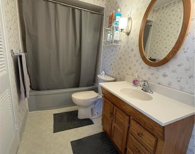 1264 California Avenue - Photo Thumbnail 17