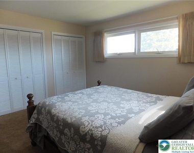 1264 California Avenue - Photo Thumbnail 22