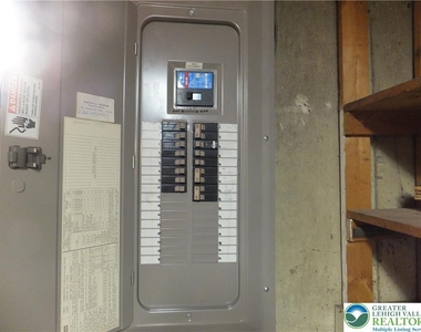 1264 California Avenue - Photo Thumbnail 28