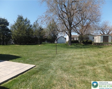1264 California Avenue - Photo Thumbnail 32