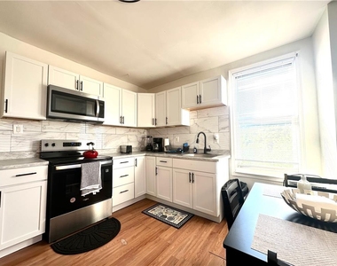 171 W Ridge Street - Photo Thumbnail 1