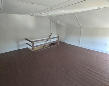 708 Linden Street - Photo Thumbnail 15