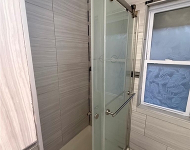 840 W Walnut Street - Photo Thumbnail 20