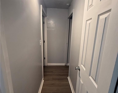 840 W Walnut Street - Photo Thumbnail 30