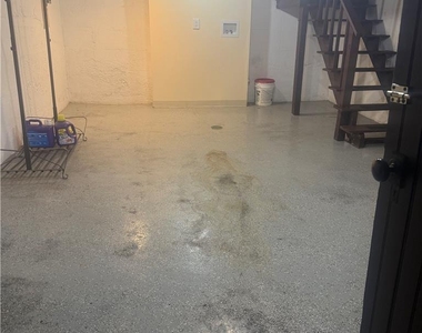 840 W Walnut Street - Photo Thumbnail 42