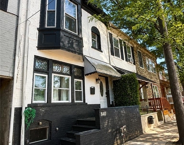 840 W Walnut Street - Photo Thumbnail 1