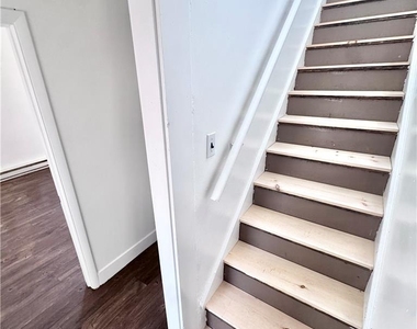 535 W Tilghman Street - Photo Thumbnail 12