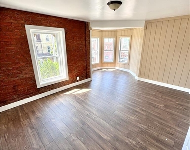 535 W Tilghman Street - Photo Thumbnail 1