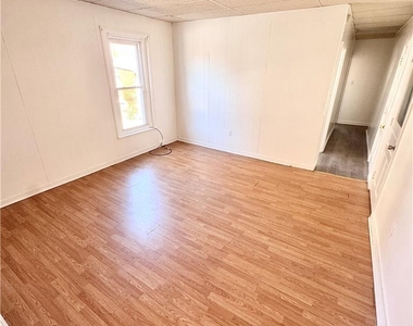 535 W Tilghman Street - Photo Thumbnail 1