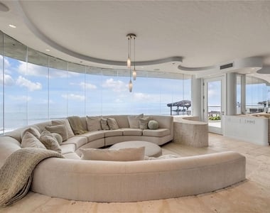 6965 S Atlantic Avenue - Photo Thumbnail 11