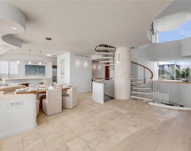 6965 S Atlantic Avenue - Photo Thumbnail 13