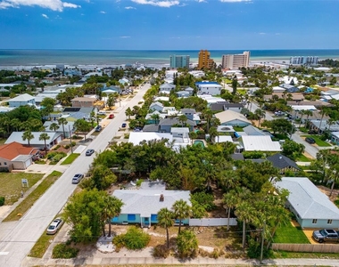 705 N Peninsula Avenue - Photo Thumbnail 3